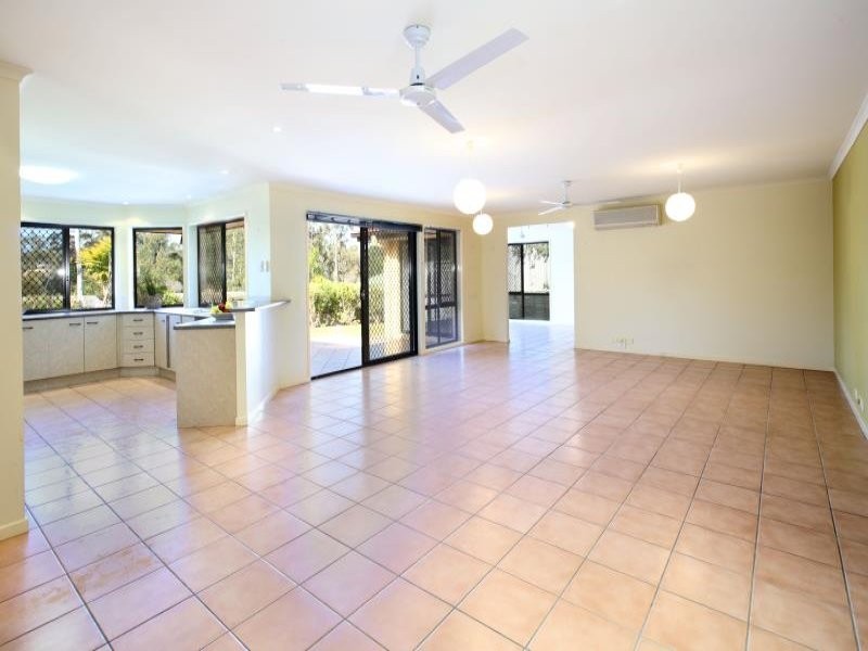 6 Sellers Place, Mcdowall QLD 4053