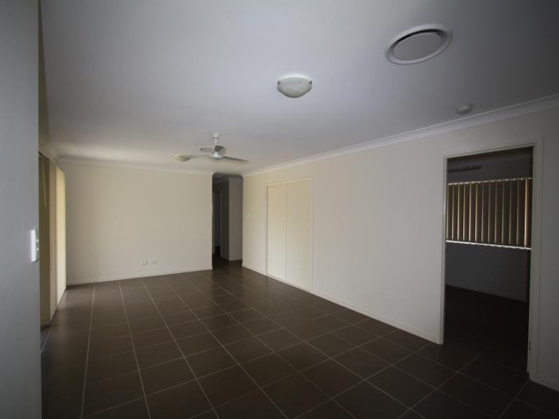 5 Teal Place, Taigum QLD 4018