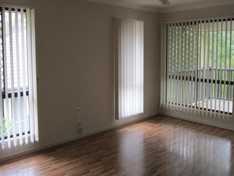 25 Andrew Walker Drive, Goodna QLD 4300