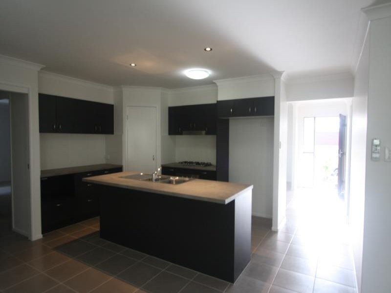 47 Clearwater Crescent, Murrumba Downs QLD 4503
