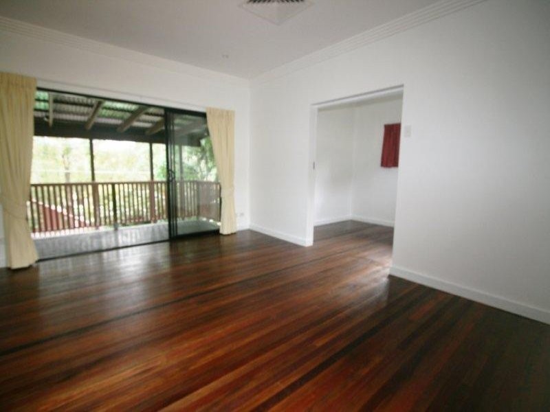 1203 Gympie Road, Aspley QLD 4034