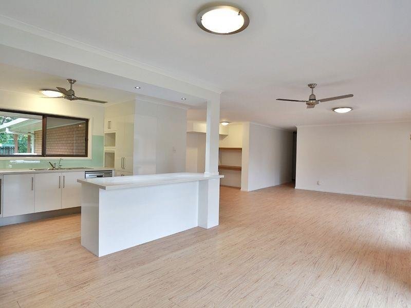 2 Gairdner Place, Aspley QLD 4034