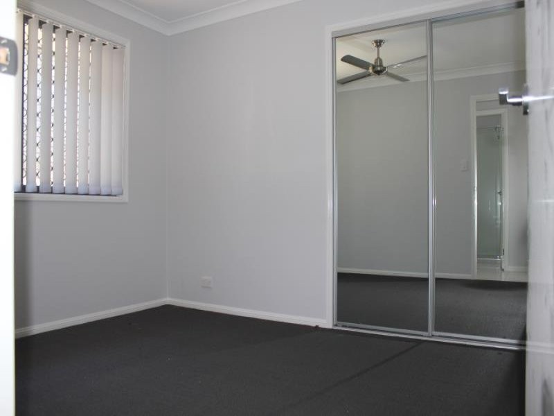 66 Somerset Drive, Carseldine QLD 4034