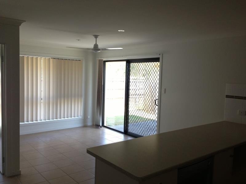 33 Burdekin Circuit, Warner QLD 4500