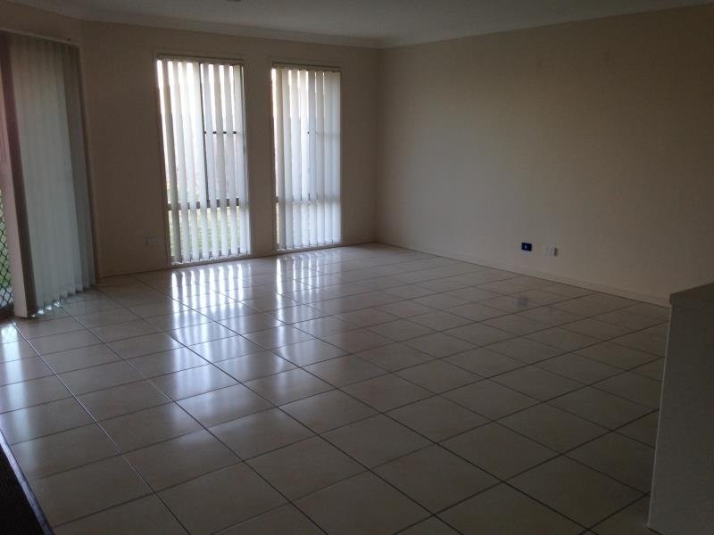 39 Banks Drive, Ormeau QLD 4208