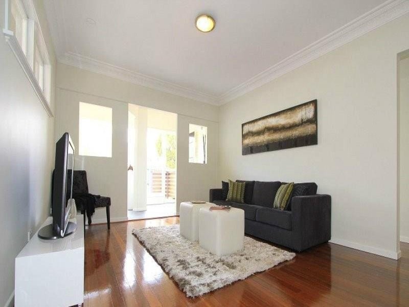 11 Blenheim Street, Chermside QLD 4032