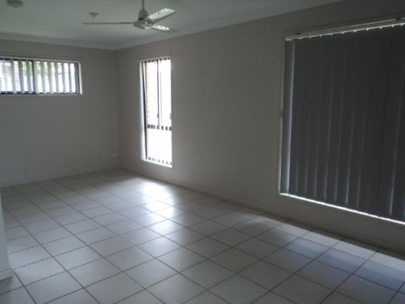 19 Hemlock Street, Warner QLD 4500