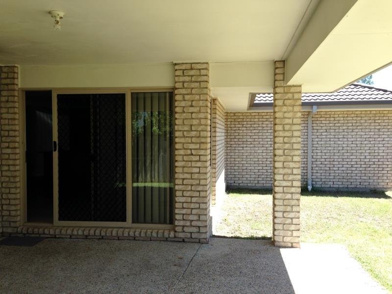 11 Willow Place, Heathwood QLD 4110