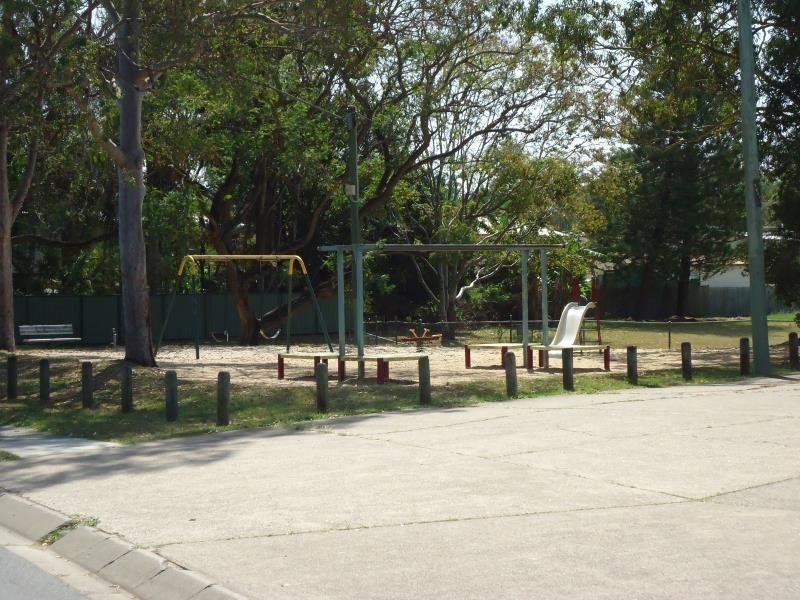 60 Woodlands Drive, Rochedale South QLD 4123