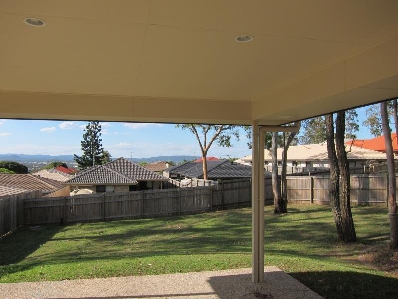 28 Flower Place, Richlands QLD 4077