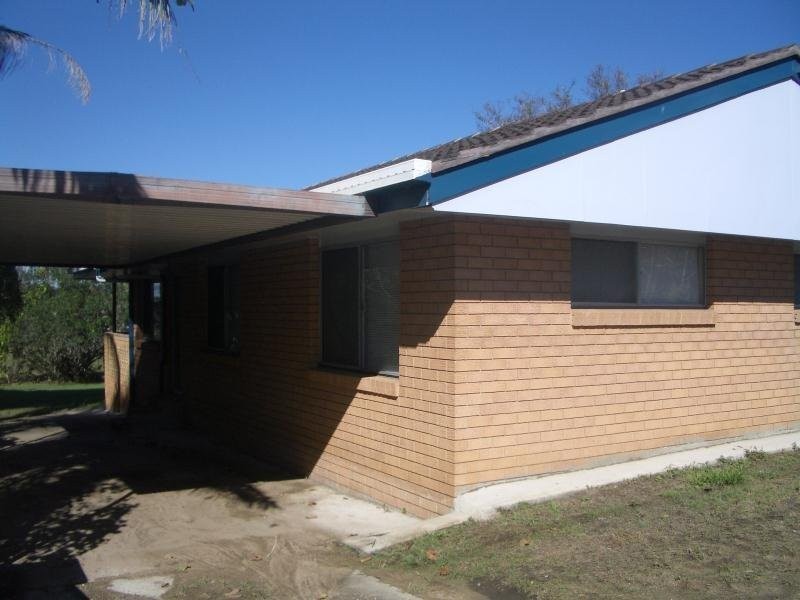39 Samsonvale Road, Strathpine QLD 4500