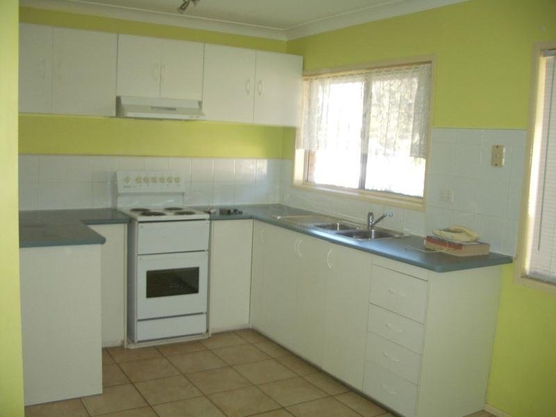 39 Samsonvale Road, Strathpine QLD 4500