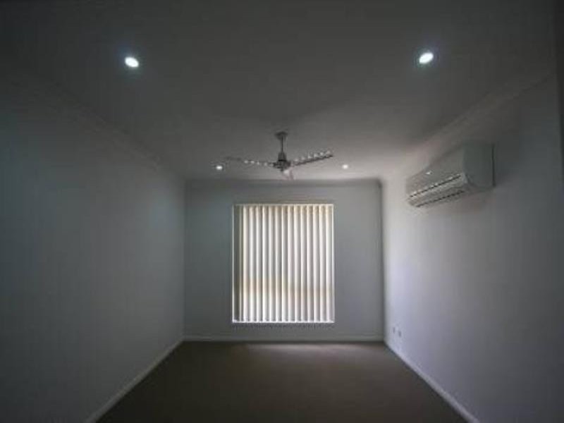 7 Bignonia close, Heathwood QLD 4110