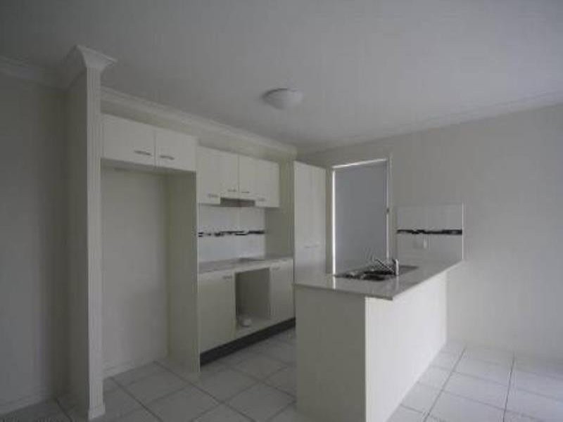6 Babich Court, Holmview QLD 4207