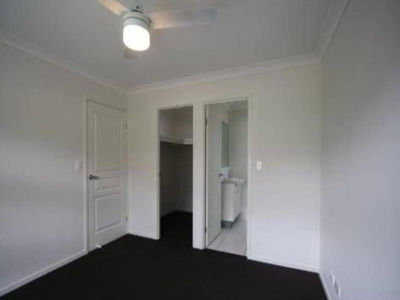 6 Babich Court, Holmview QLD 4207
