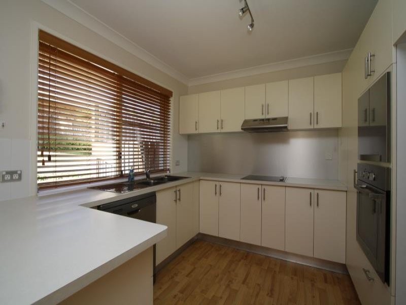 6 Ophelia Crescent, Eatons Hill QLD 4037