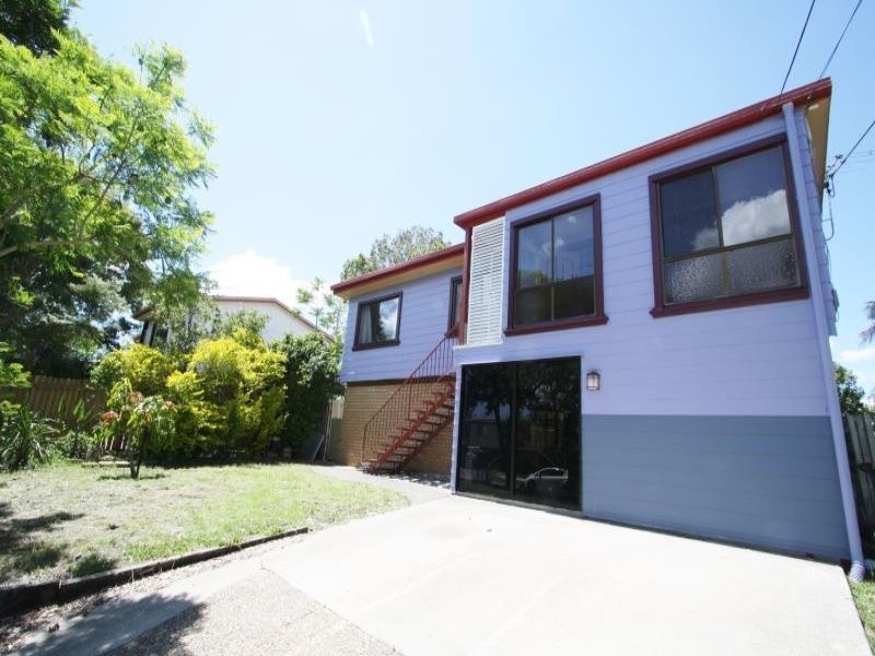 9 Waters Street, Waterford West QLD 4133