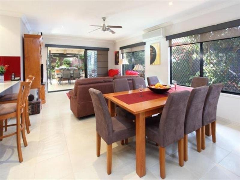 3 Coonawarra Drive, Carseldine QLD 4034