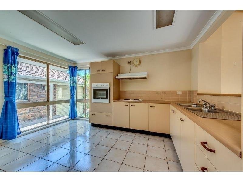 852 Rode Road, Chermside West QLD 4032