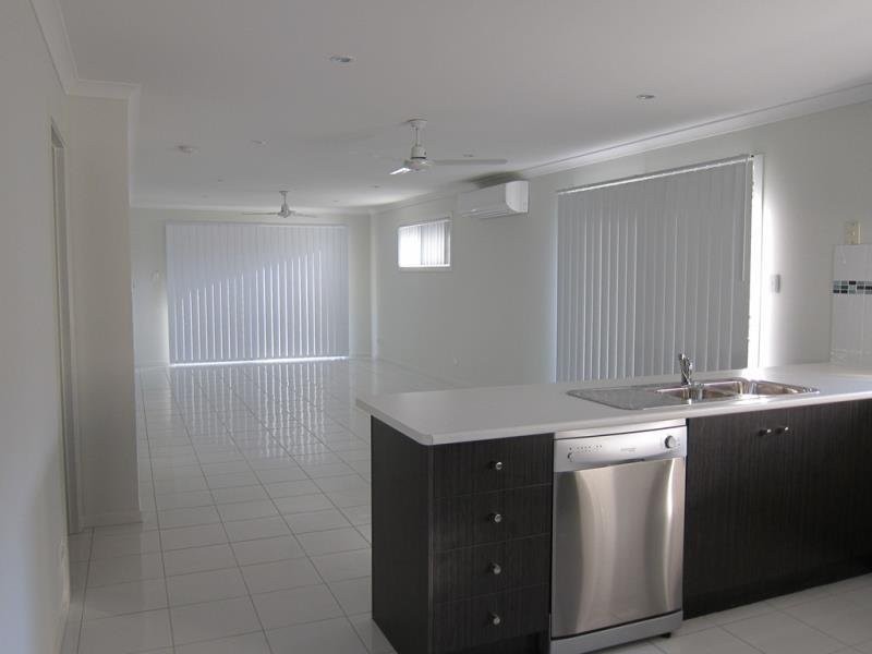 39 Burdekin Circuit, Warner QLD 4500