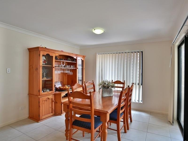 11 Toby Close, Kallangur QLD 4503