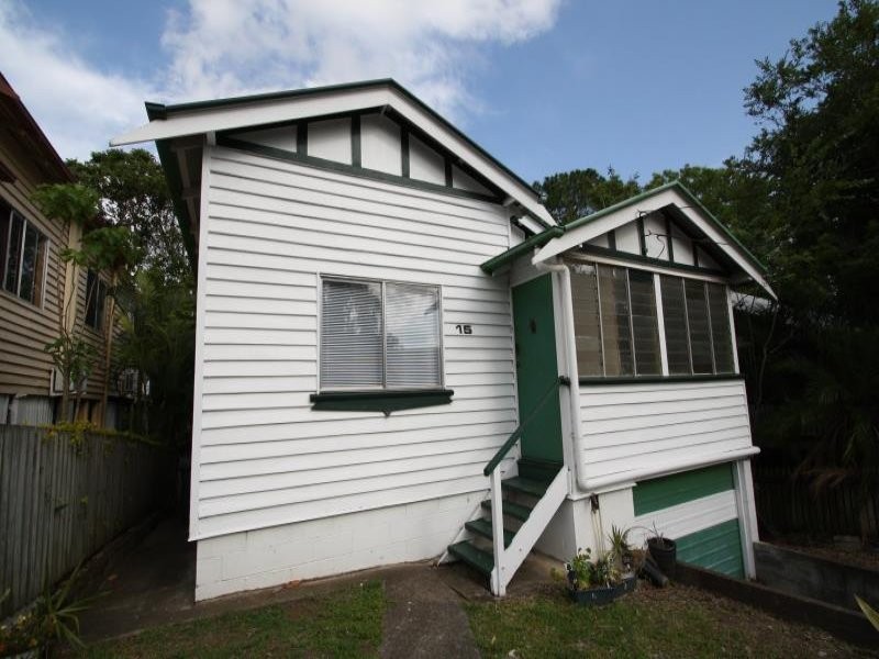 15 Gladstone Street, Paddington QLD 4064