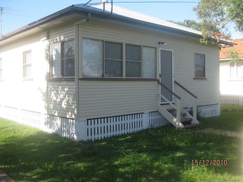 37 Biarra Street, Deagon QLD 4017