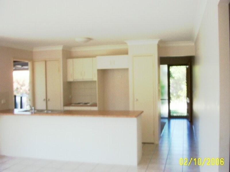 7 Elizabeth Place, Brighton QLD 4017