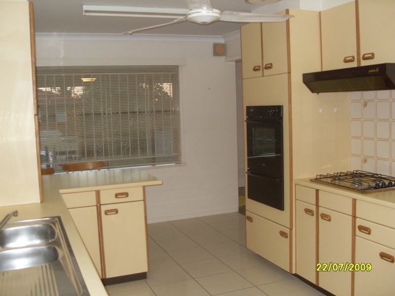 32 Pacific Street, Chermside West QLD 4032