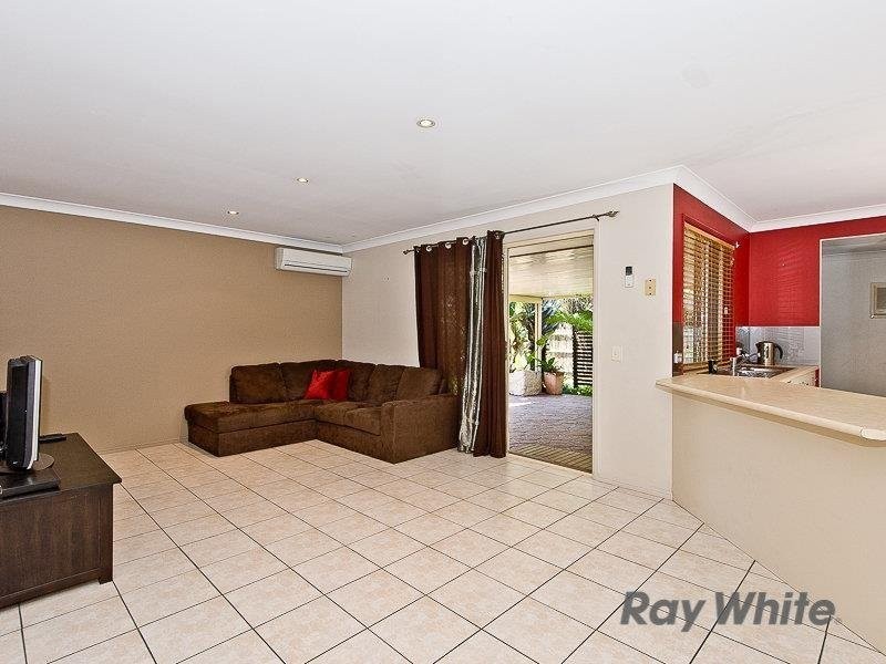9 Blackbutt Court, Warner QLD 4500