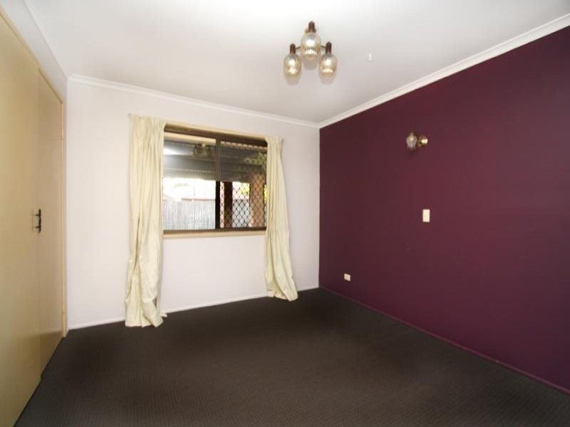 8 Juanita Grove, Springwood QLD 4127