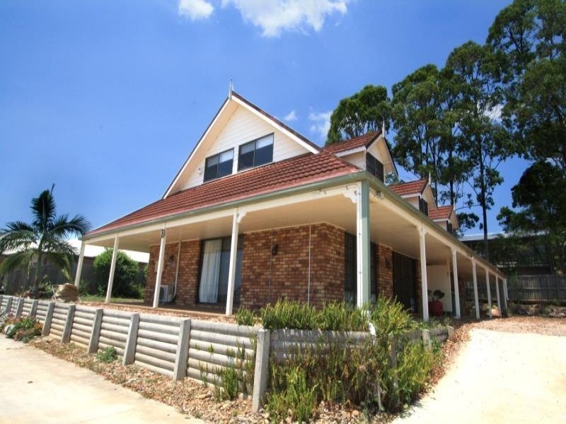 5 Baxton Place, Shailer Park QLD 4128