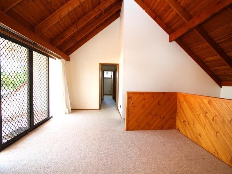 5 Baxton Place, Shailer Park QLD 4128