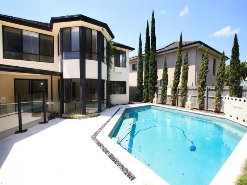 20 Lochside Drive, North Lakes QLD 4509