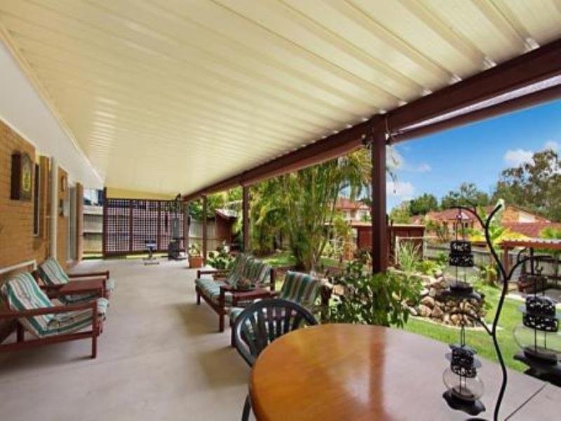 18 Donna Avenue, Rochedale South QLD 4123