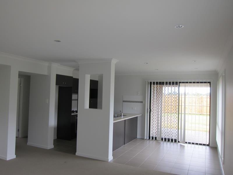 64 Ningi Waters Drive, Ningi QLD 4511