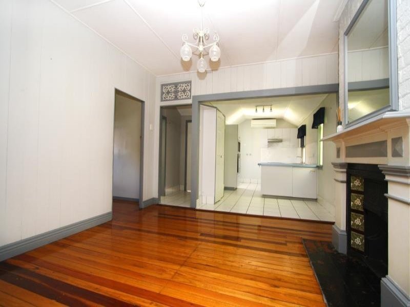 60 Hamilton Road, Wavell Heights QLD 4012