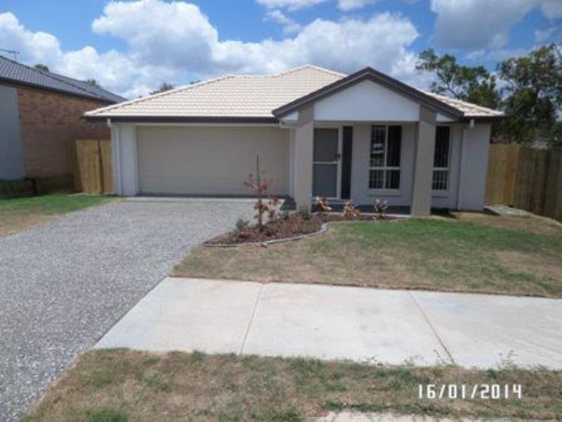 34 Hallvard Crescent, Augustine Heights QLD 4300