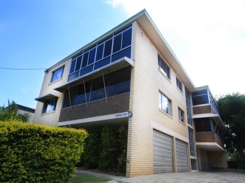 2.16 Wellington Street, Clayfield QLD 4011