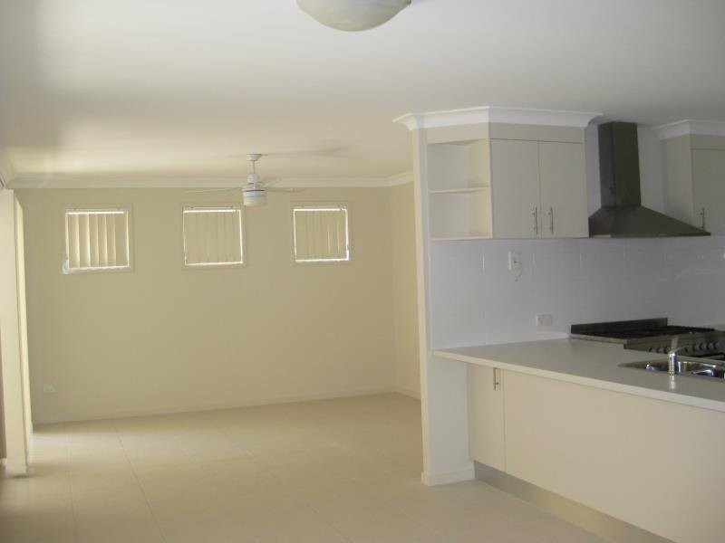 20 Flower Place, Richlands QLD 4077