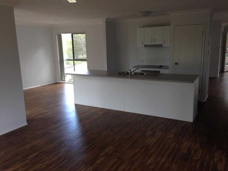 6 Bushlark Place, Goodna QLD 4300