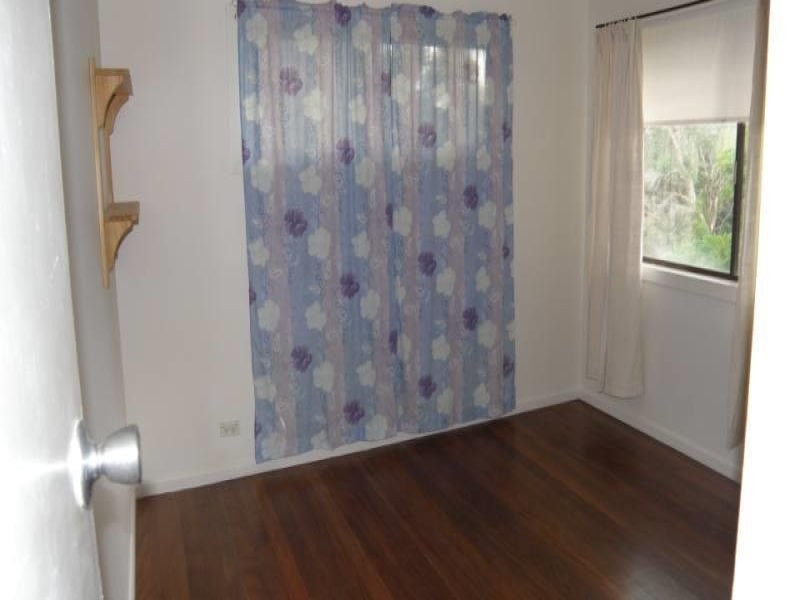 4 Wordsworth Street, Strathpine QLD 4500