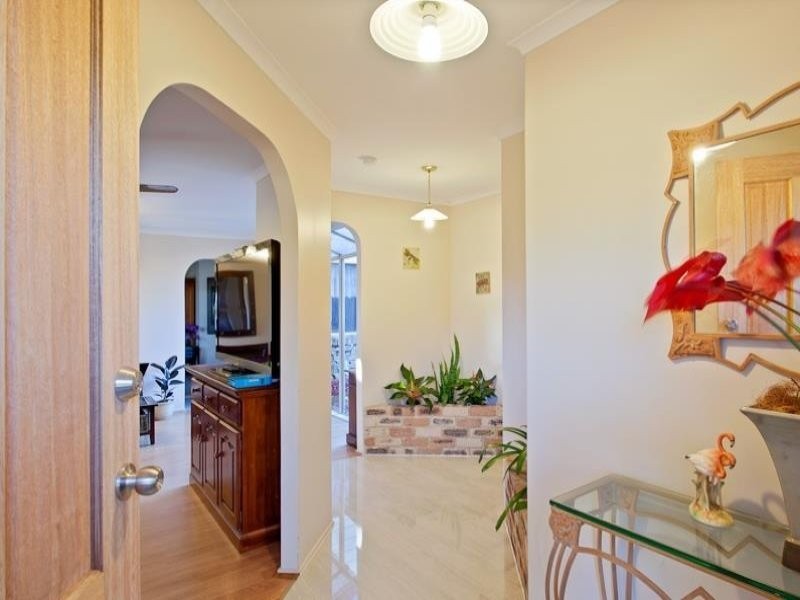 6 Wylah Court, Albany Creek QLD 4035