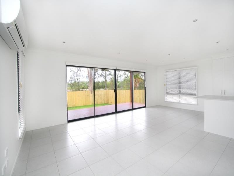 63 Ferry Road, Thorneside QLD 4158