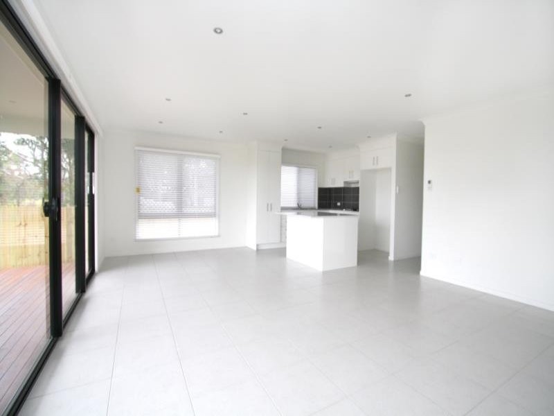 63 Ferry Road, Thorneside QLD 4158