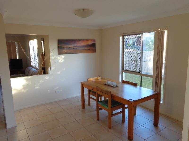 2 Burkett Crescent, Victoria Point QLD 4165