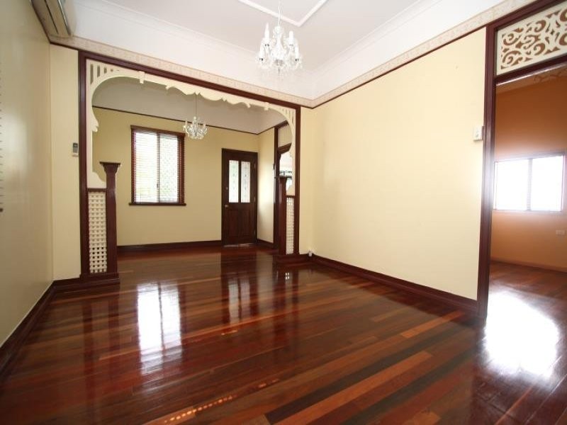 14 Emporer Street, Annerley QLD 4103