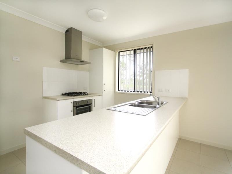 2 Bulmer Street, Bellbird Park QLD 4300