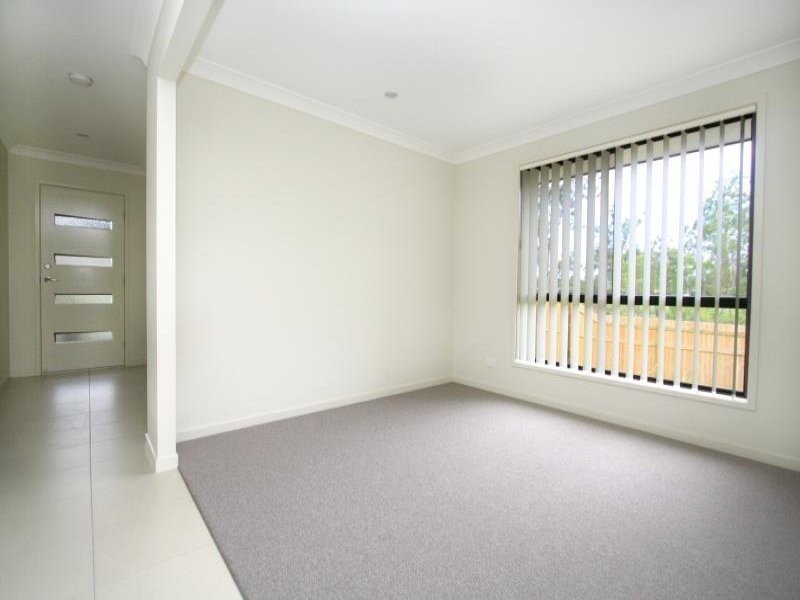 2 Bulmer Street, Bellbird Park QLD 4300