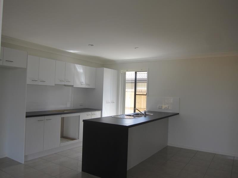 75 Whitmore Crescent, Goodna QLD 4300